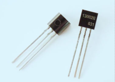 Tensione di saturazione bassa del circuito VCEO 400V del transistor di alto potere 3DD13002B
